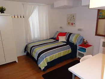 Adib Apartments - 150 Young St, Unit 4 Ottawa